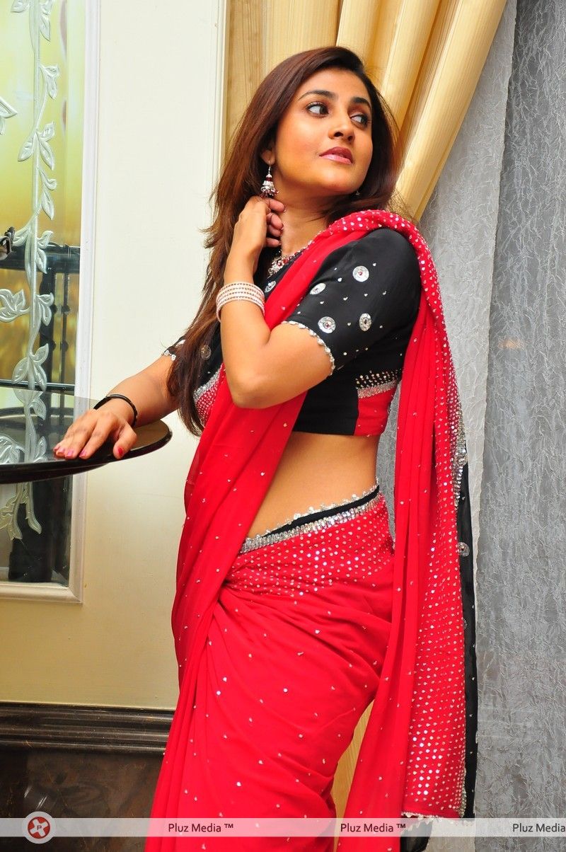 Kausha hot in red saree - Pictures | Picture 108316